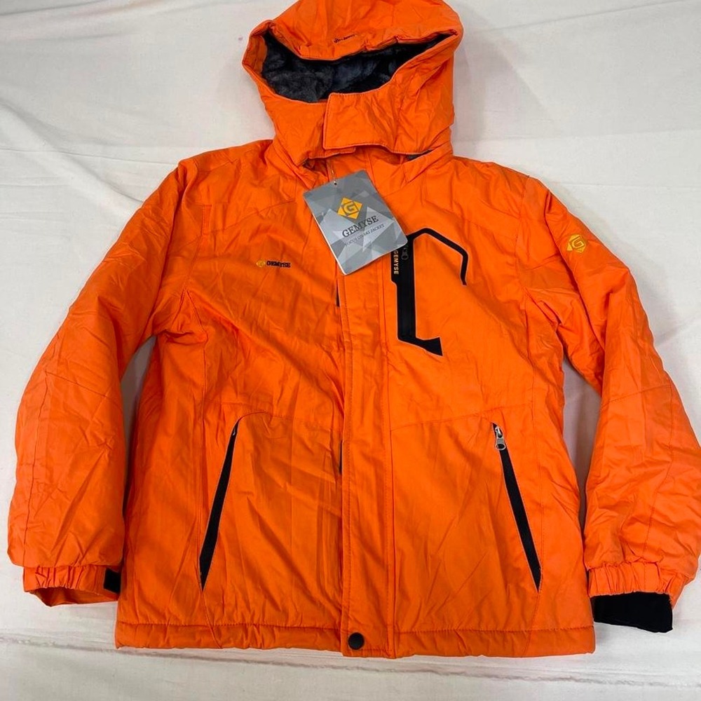 GEMYSE bright orange hooded snow jacket